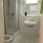 Gemuetliches 1-Zi Studio, Balkon, U-Bahn Naehe
